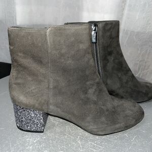 Michael Kors Cher Gray Suede Sequin Heel Ankle Boot Size 7 NWOB